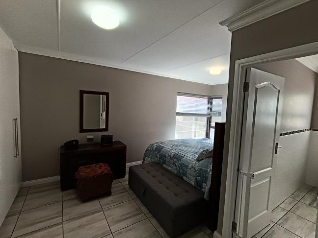 2 Bedroom Property for Sale in Seemeeu Park Western Cape